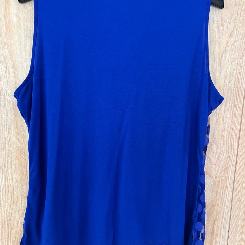 Eve & Maddie Women’s Sleeveless V-Neck Polka Dot Top - Royal Blue - Picture 12 of 12